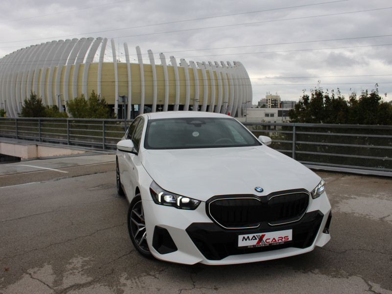BMW 520d – M sport PRO – ICONIC GLOW – Novi model - Cijena