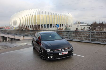 Volkswagen Golf 8 2.0 GTi